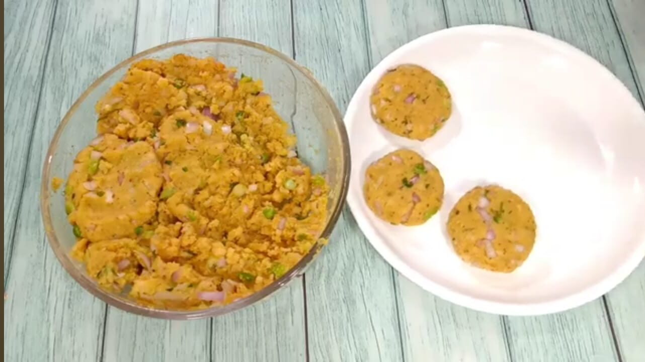 Ajwain-How to Make Delicious Poha Cutlet at Home - Poha Cutlet Recipe-priyankakitchens.com