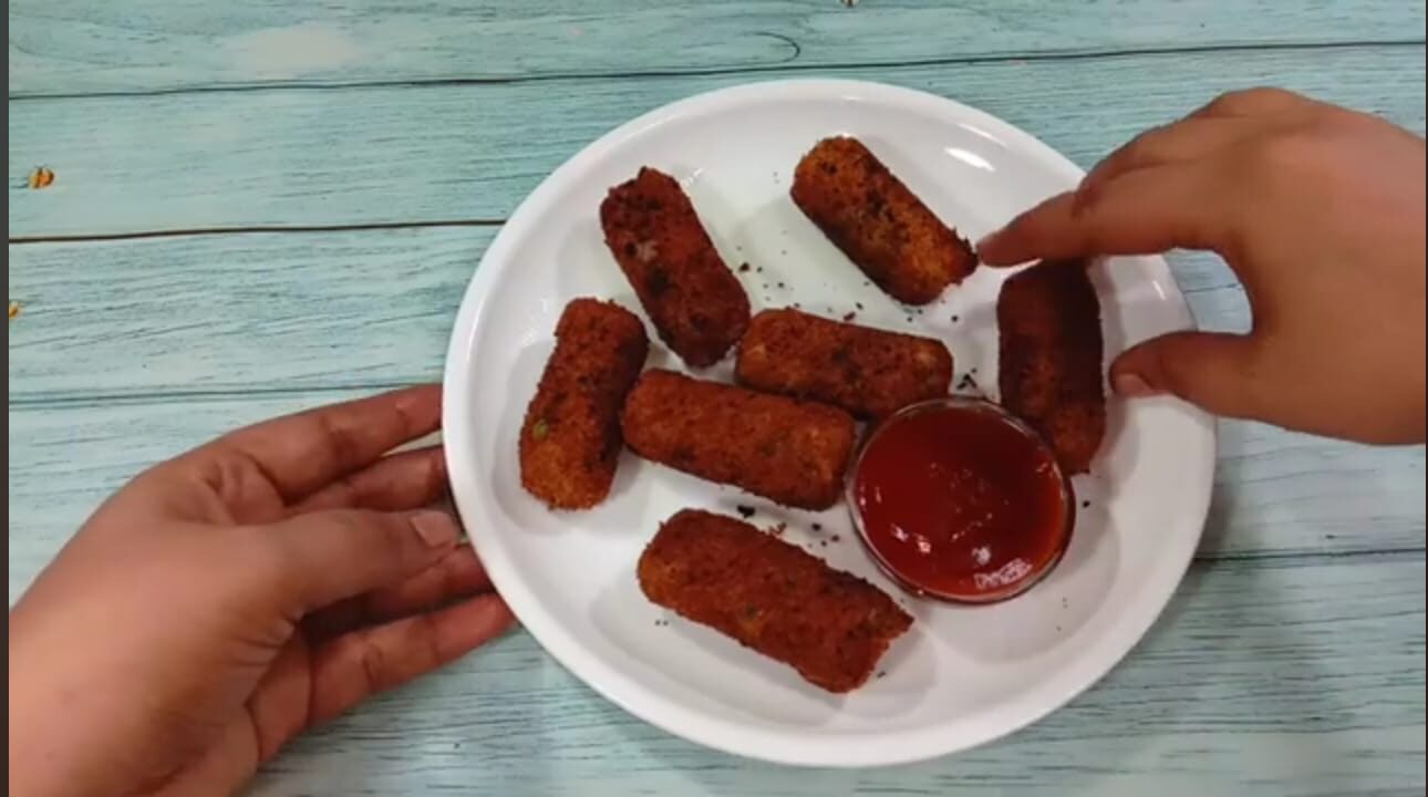 How to Make Delicious Poha Cutlet at Home - Poha Cutlet Recipe-priyankakitchens.com