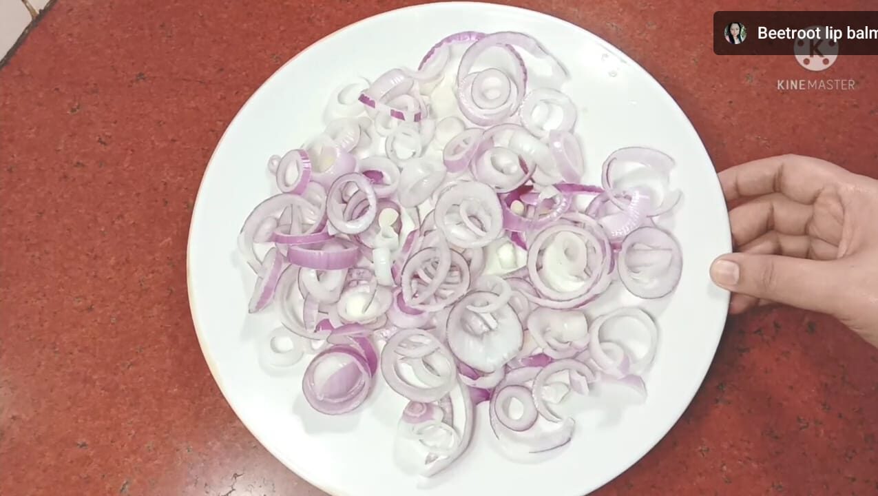 Lemon-Restaurant Style Sirke Wali Pyaz| priyankakitchens.com
