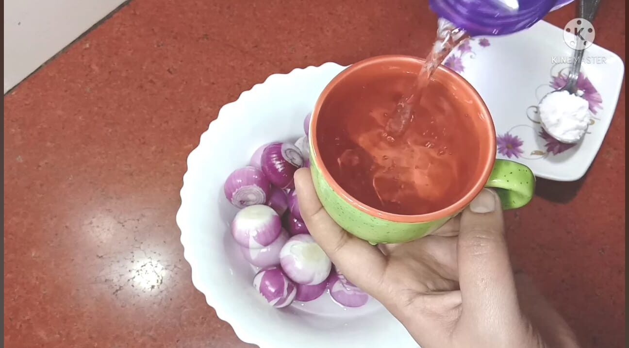 Oniion-Restaurant Style Sirke Wali Pyaz| priyankakitchens.com