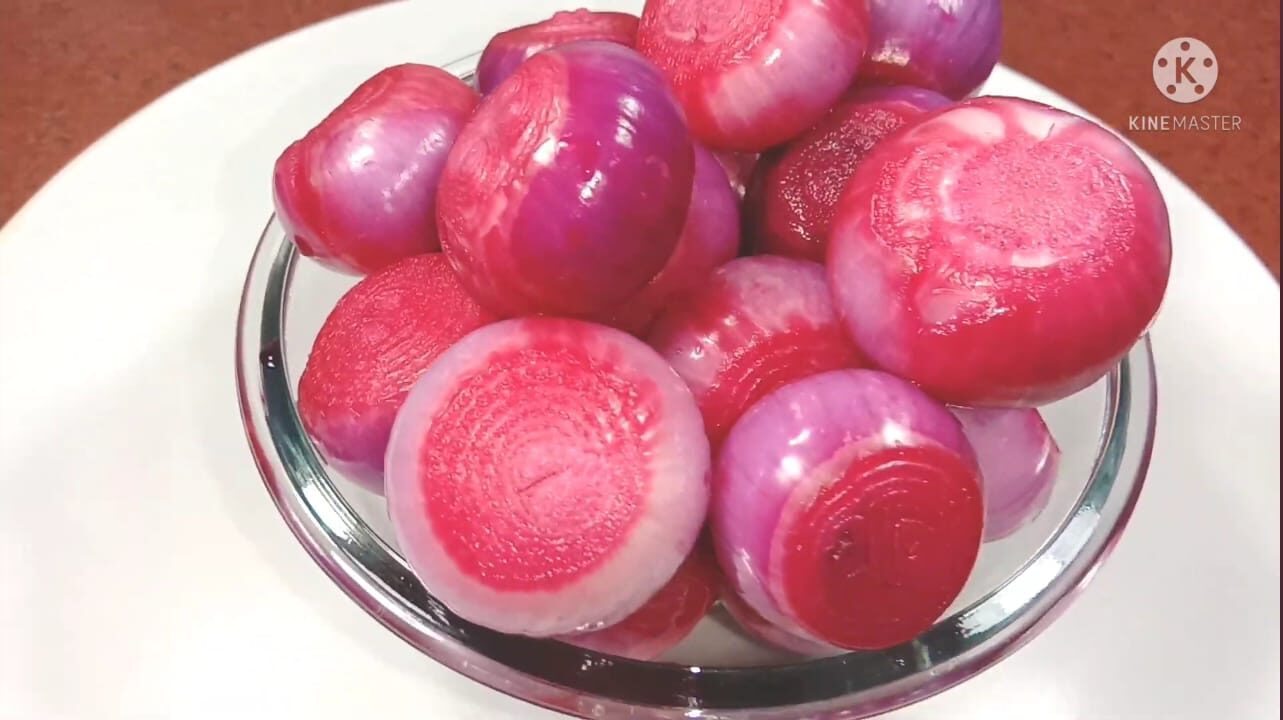 Oniion-Restaurant Style Sirke Wali Pyaz| priyankakitchens.com