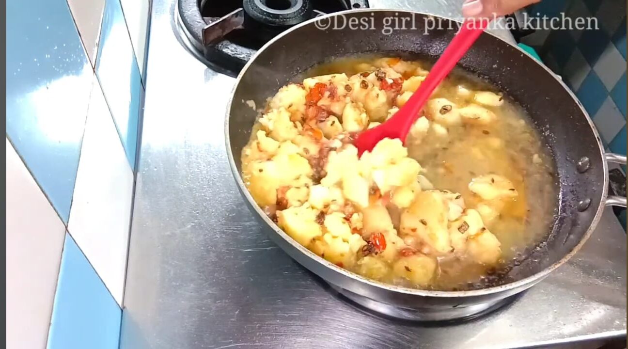 https://priyankakitchens.com/Navratri Thali ki recipe | Navratri Thali Menu