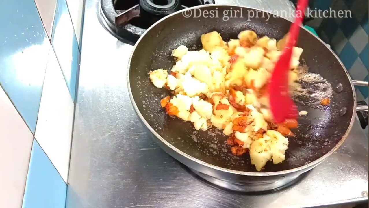 https://priyankakitchens.com/Navratri Thali ki recipe | Navratri Thali Menu