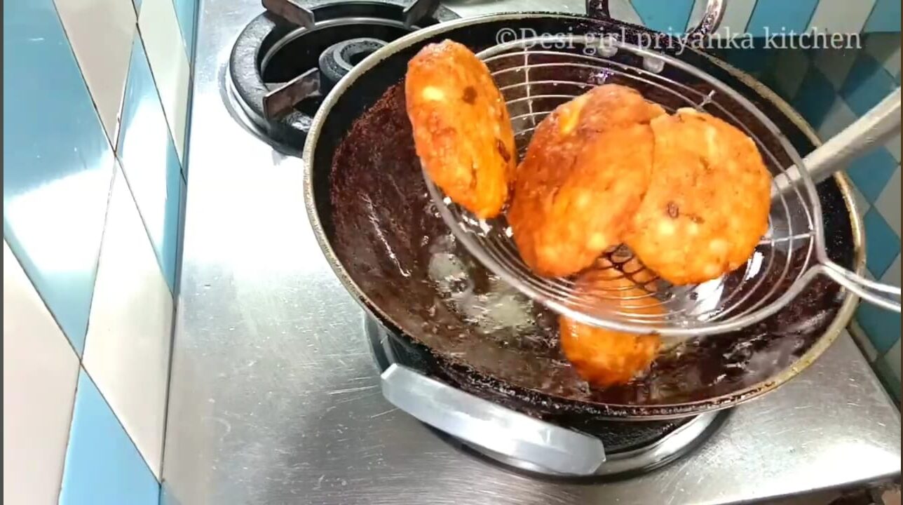 https://priyankakitchens.com/Navratri Thali ki recipe | Navratri Thali Menu