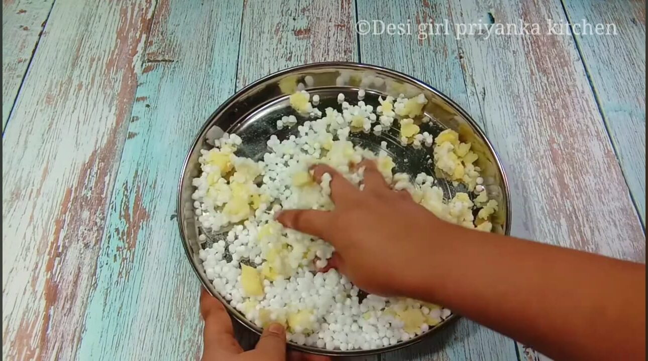 https://priyankakitchens.com/Navratri Thali ki recipe | Navratri Thali Menu